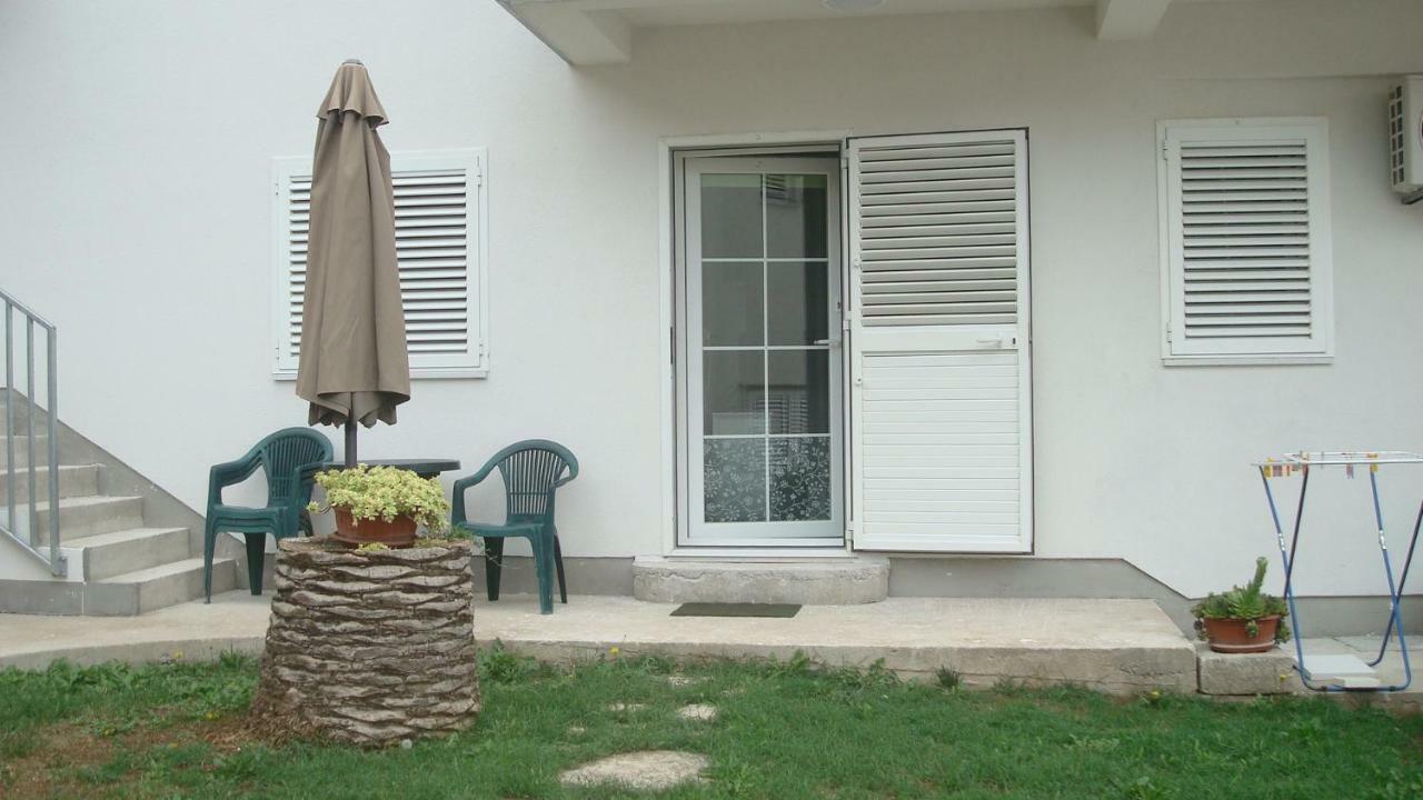 Apartmani "Mali Mago" Tribalj Buitenkant foto